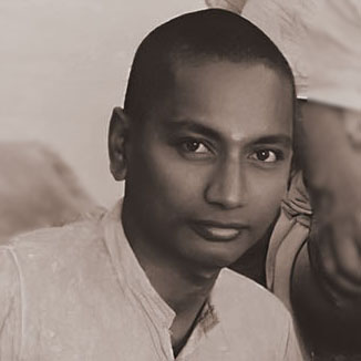 Swami Venkatesananda plays the veena for his Master, Swami Sivananda